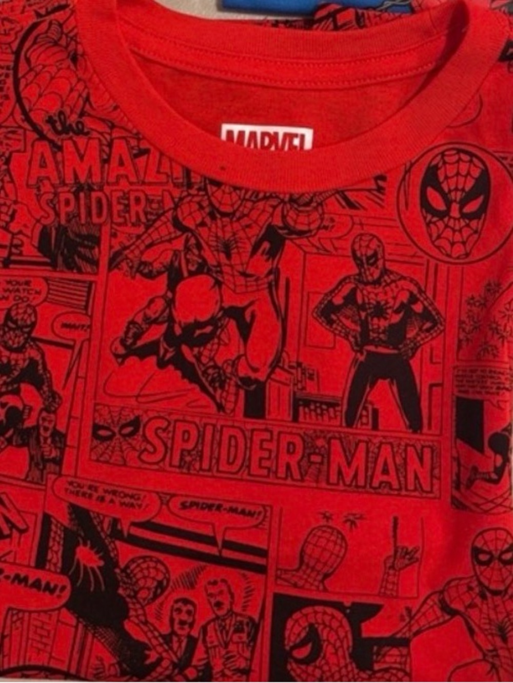 Marvel Spider-Man Boys size 7  Red Comic Panel Tee